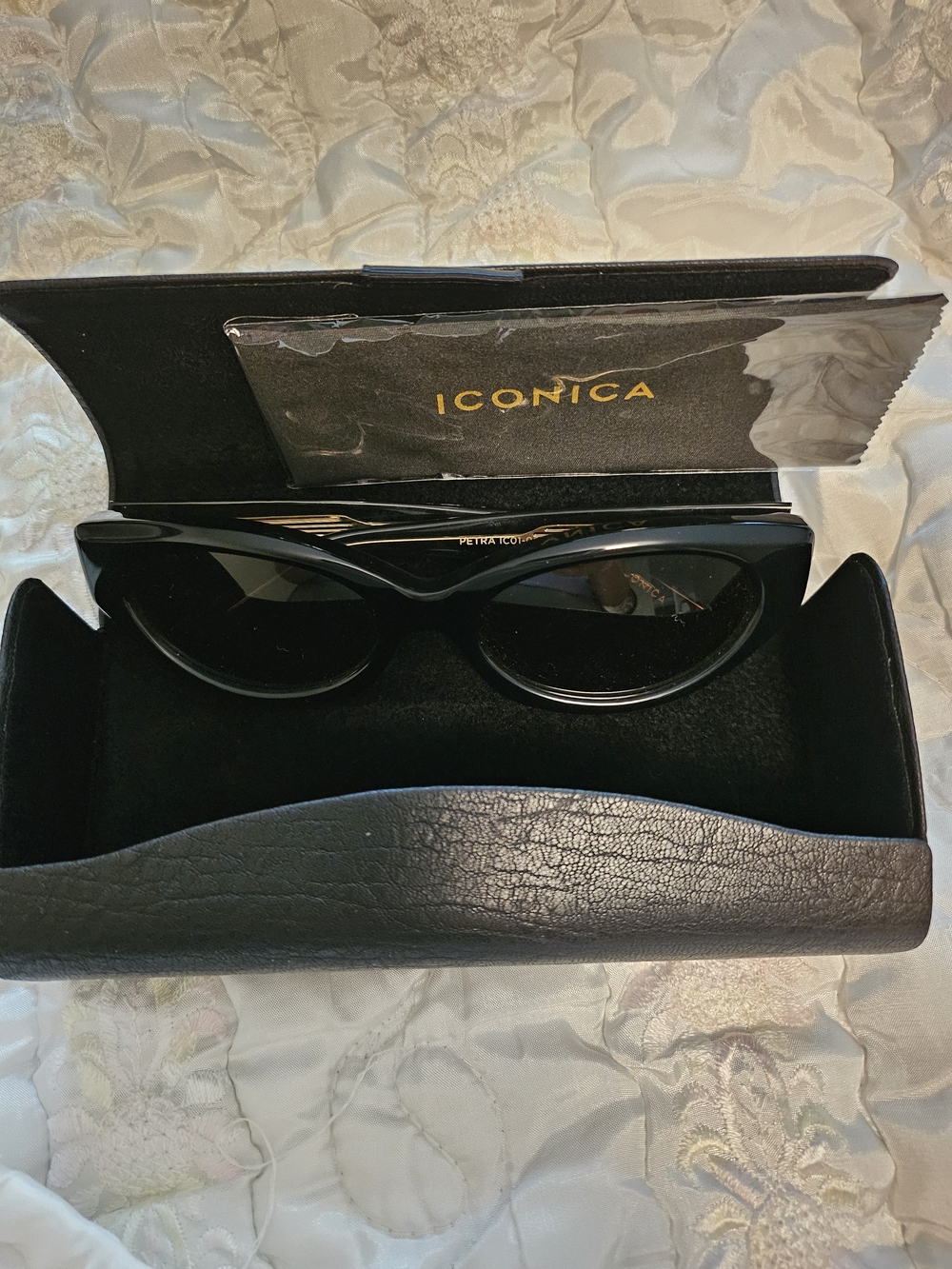 Iconica Black Cat-Eye Sunglasses for Women
